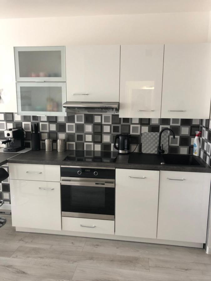 Apartament Kinga Kolobrzeg Ngoại thất bức ảnh